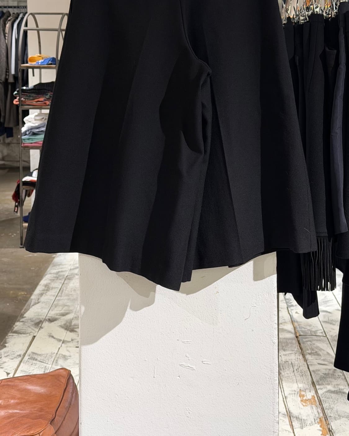 질샌더 네이비 블랙 핀턱 미디 와이드 팬츠 상품이미지6