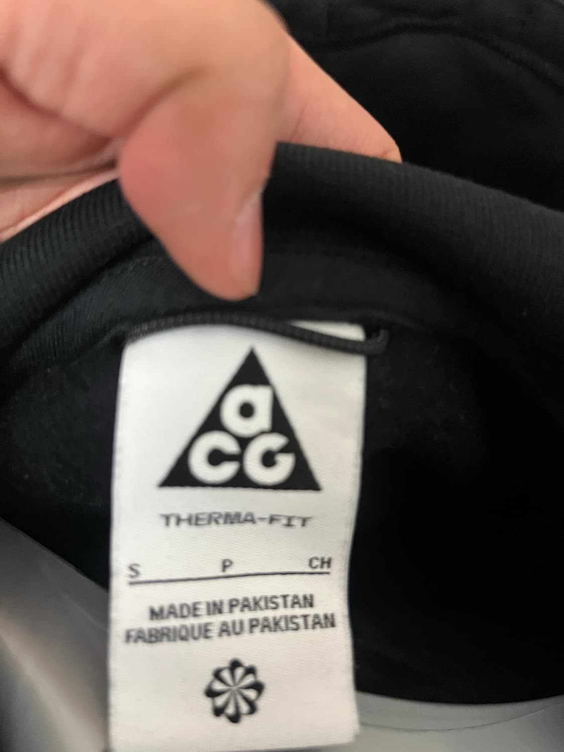 [s] 나이키 acg 써마핏 플리스 후드티 블랙 상품이미지3