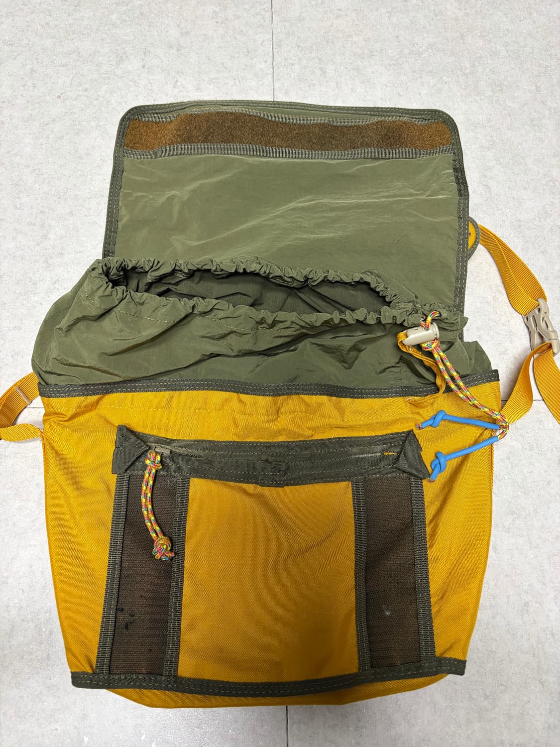 프루아 크로스백 상품이미지3