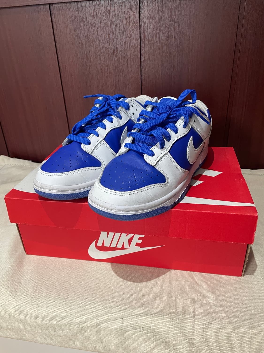 나이키 덩크 로우 레트로 흰파 250mm 상품이미지1