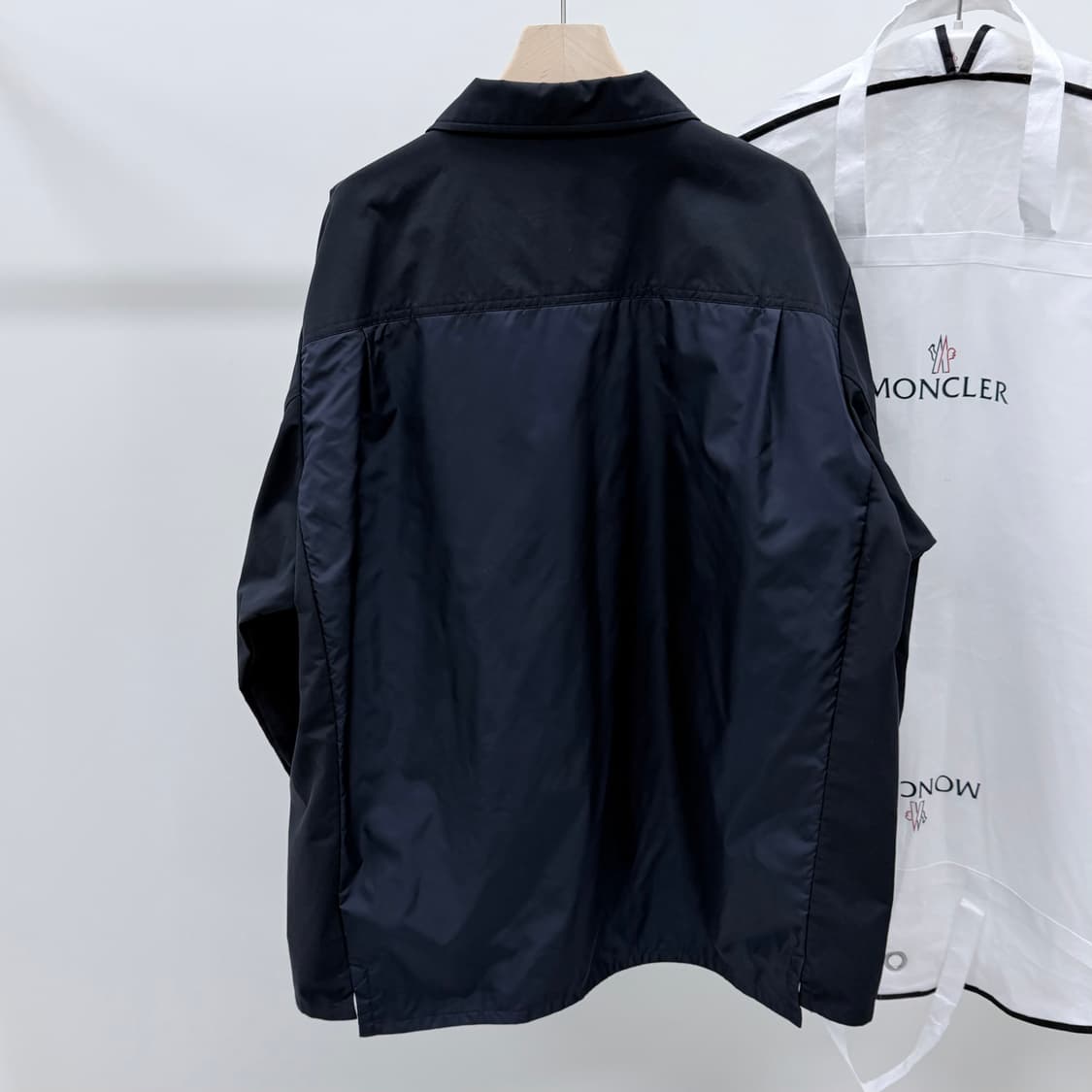 [S급/7] 몽클레어 아카히토 오버셔츠 바람막이 자켓 블랙 상품이미지4