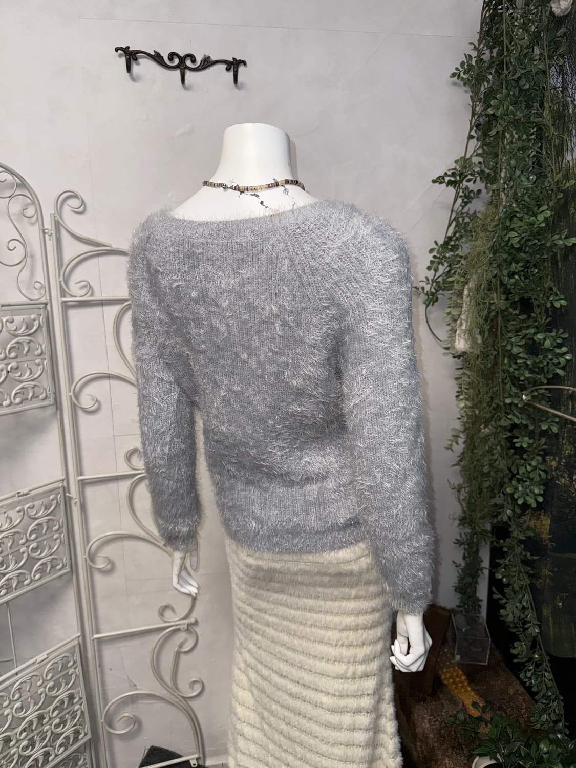 Gray flower corsage fur knit 상품이미지6