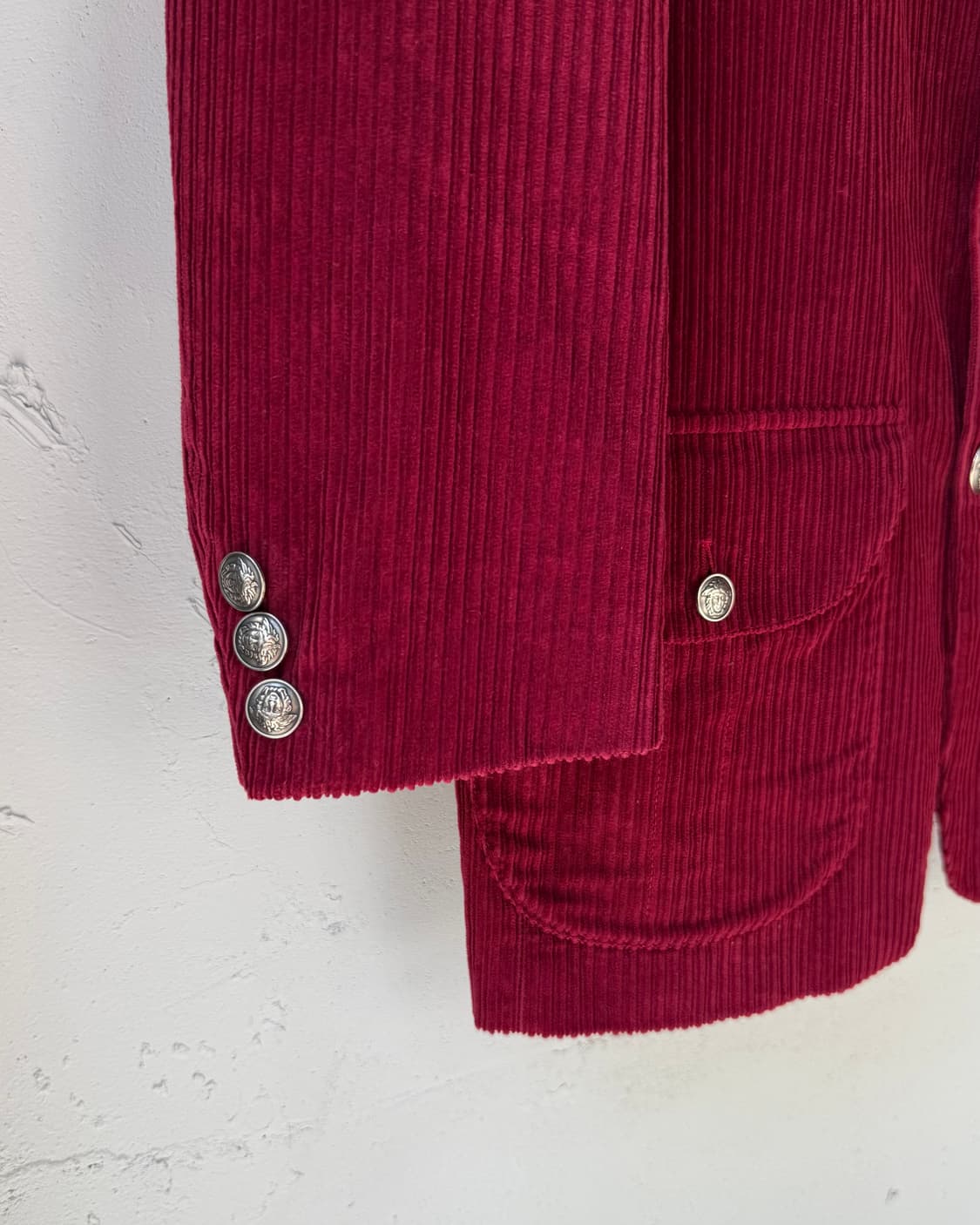 VERSACE corduroy button point red blazer 상품이미지4