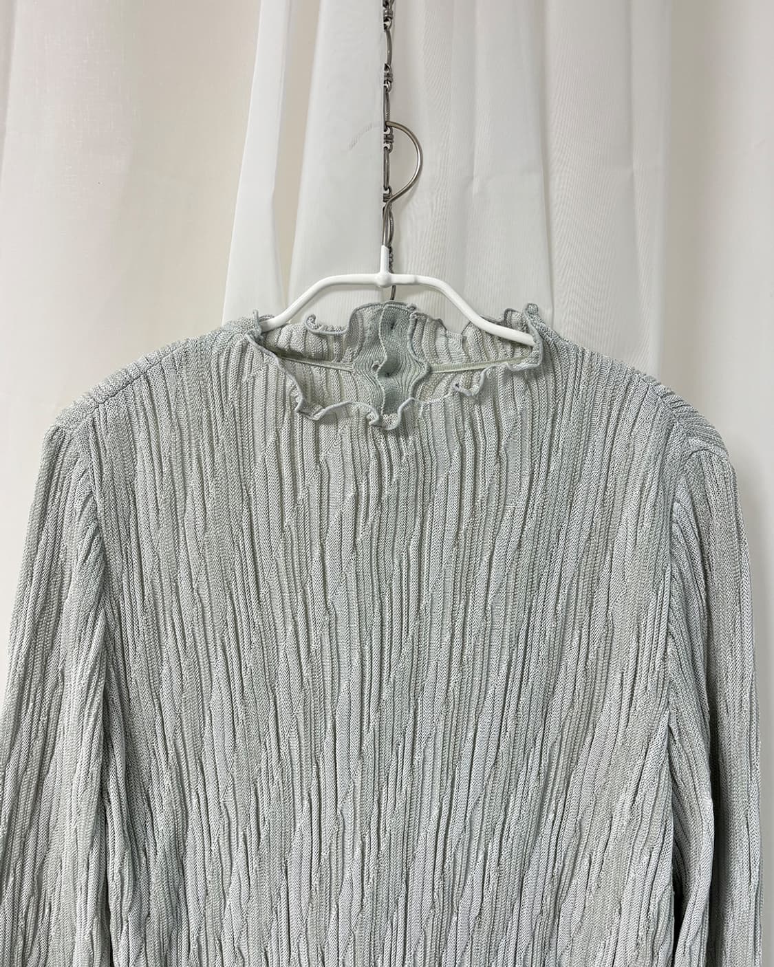 ash mint wave texture wrinkle blouse 상품이미지6