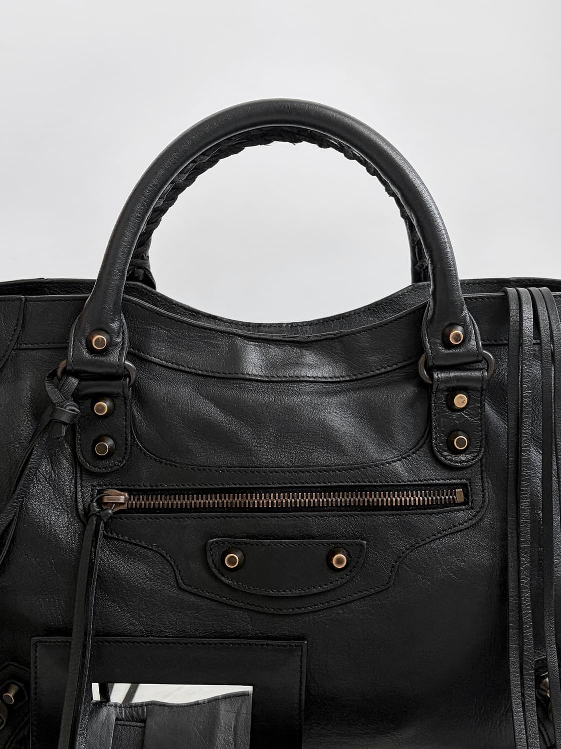 발렌시아가 클래식 시티백 미듐 판매합니다. 상품이미지2