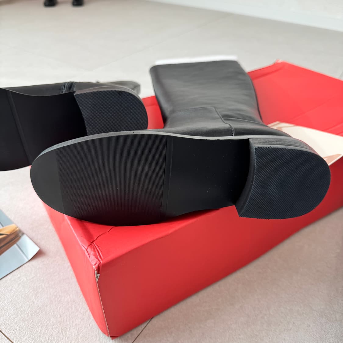 새상품)코모레비뮤지엄 소가죽 롱부츠 상품이미지9