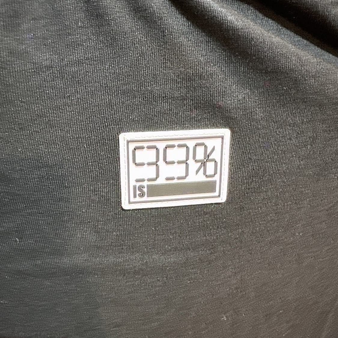 (정품/새상품) 99%is 남성 블랙 로고 롱슬리브 상품이미지5