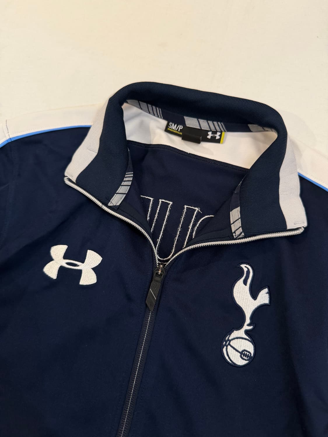 언더아머 13-14 토트넘 백로고 져지 네이비 상품이미지2