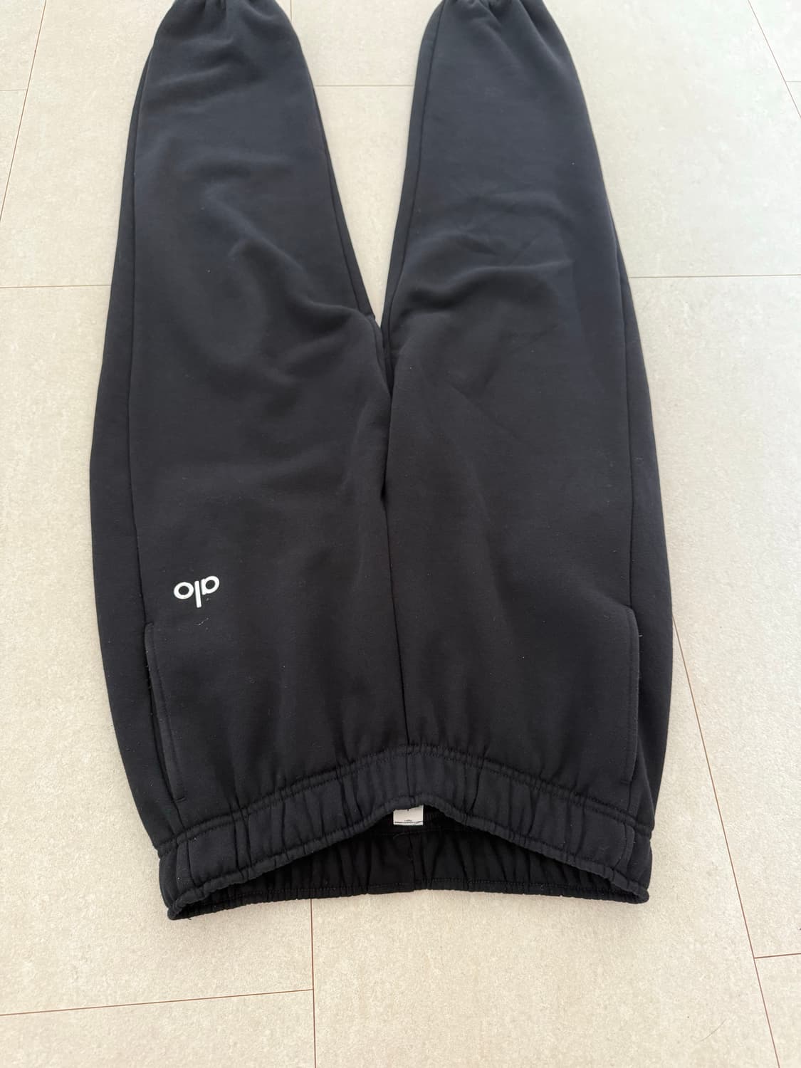 [XS] 알로요가 Accolade Sweatpant 스웻팬츠 블랙 상품이미지4