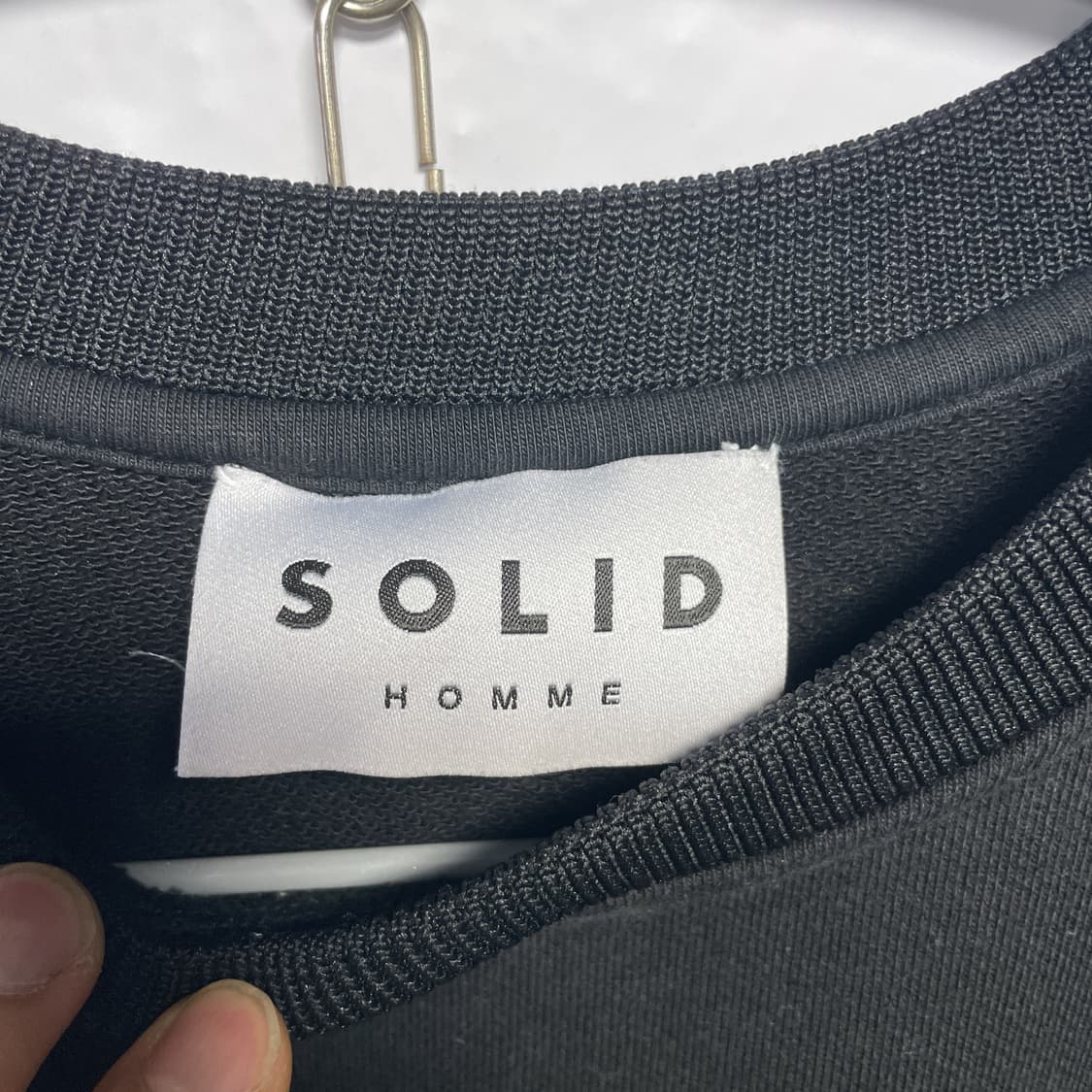 솔리드옴므 21F/W 시즌 포켓 맨투맨 상품이미지7