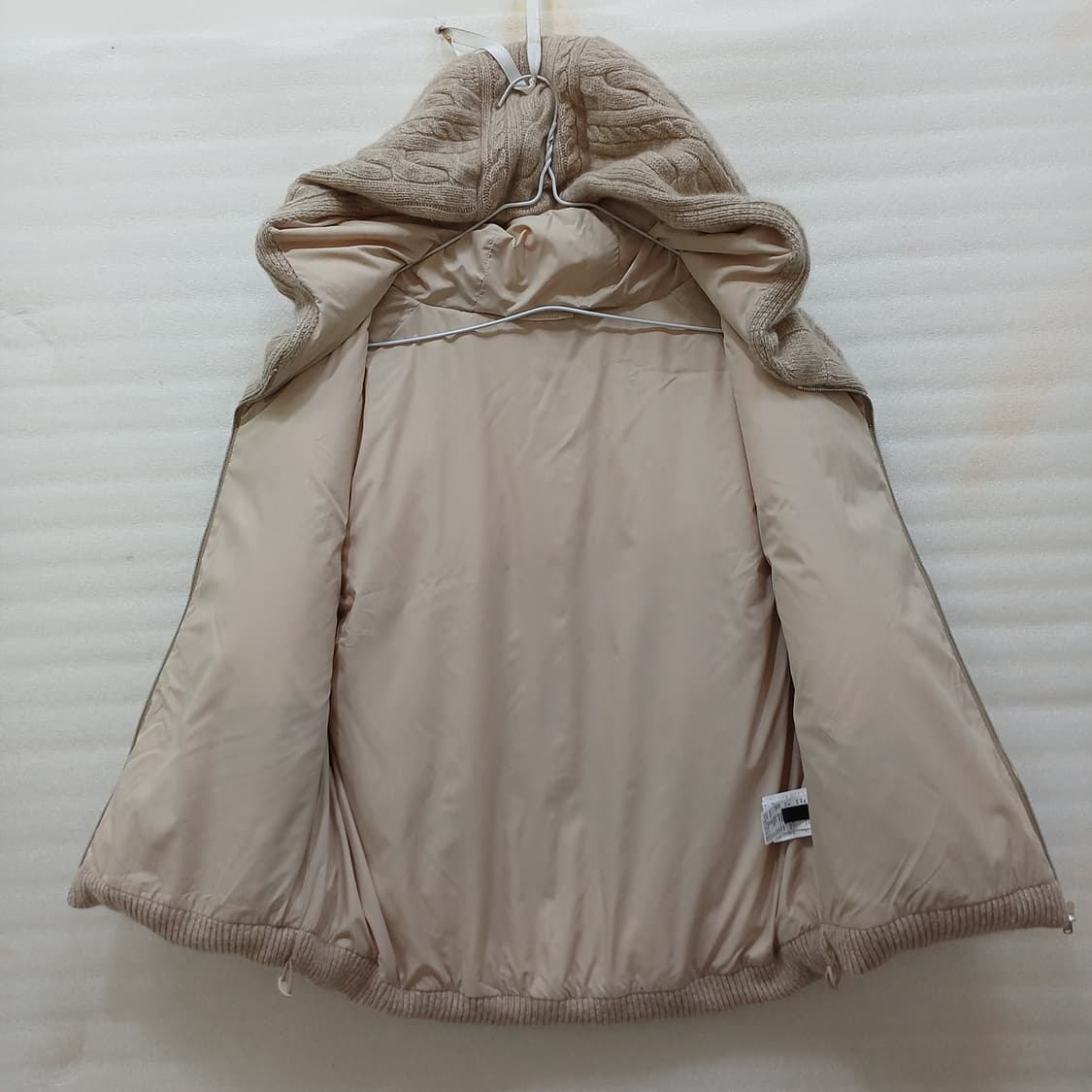 더캐시미어 순 캐시미어 구스 다운 패딩 조끼 여성 사랑봉봉 상품이미지3