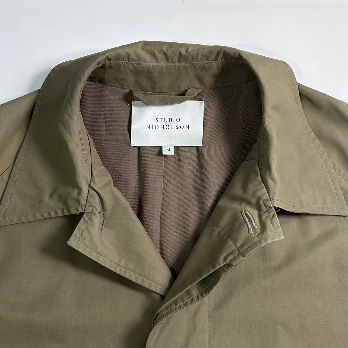 스튜디오니콜슨 카키 싱글 트렌치 코트 상품이미지6