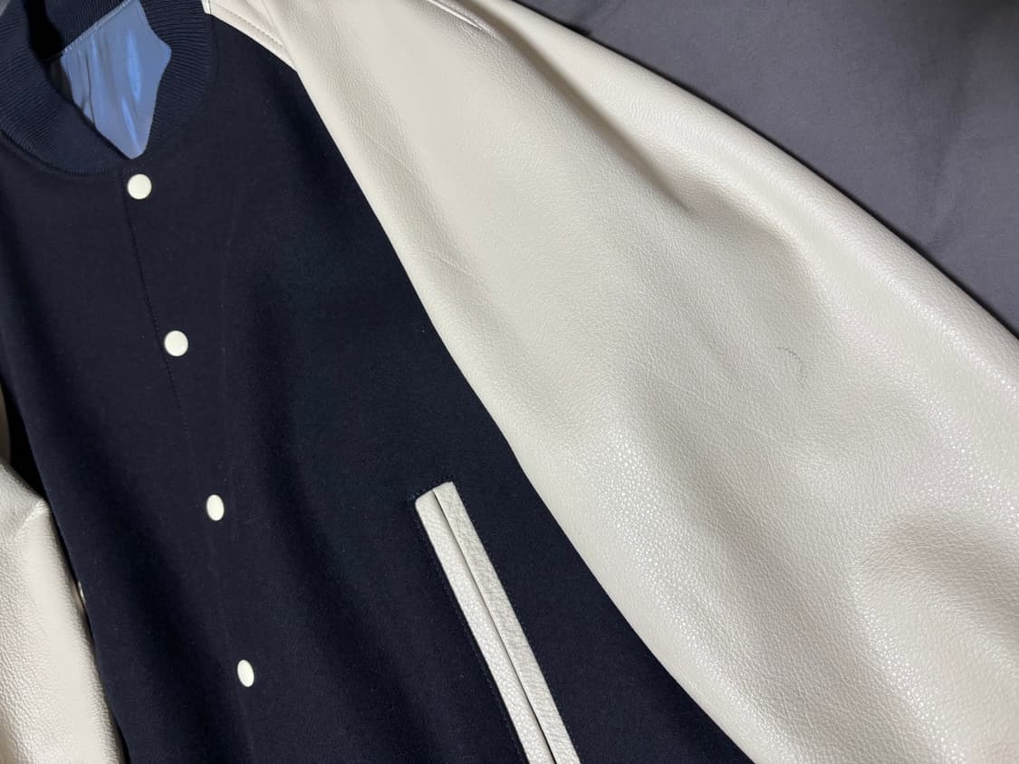 [ XL ]  글린파크 레더 바시티자켓 네이비 더수베니어샵 상품이미지3