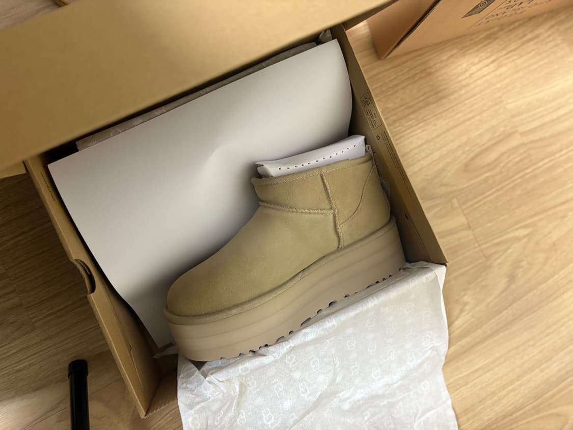 어그 클래식 울트라 미니 플랫폼 상품이미지2