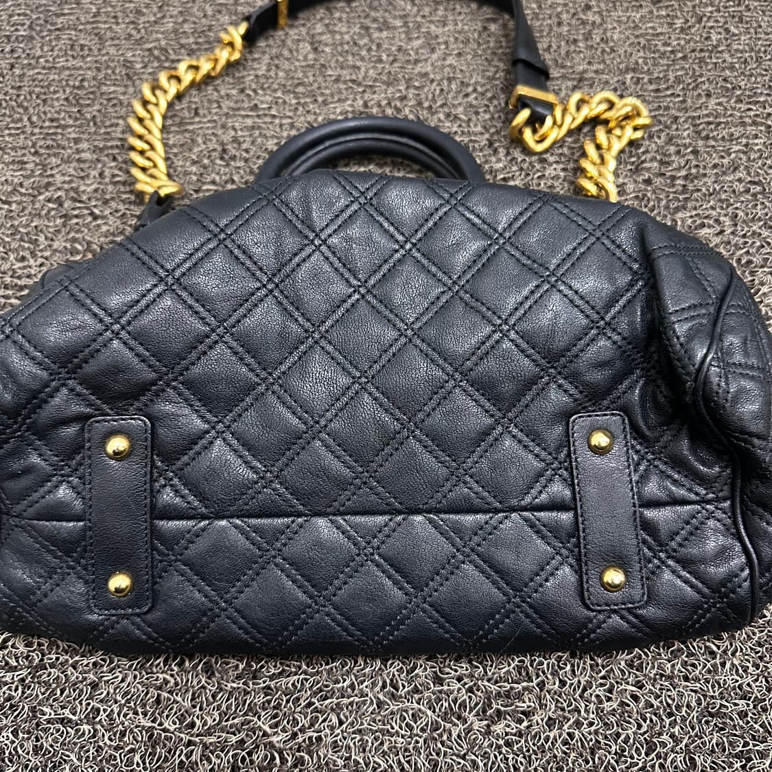 마크제이콥스 퀼팅 체인 여성 숄더백 토트백 블랙 상품이미지7