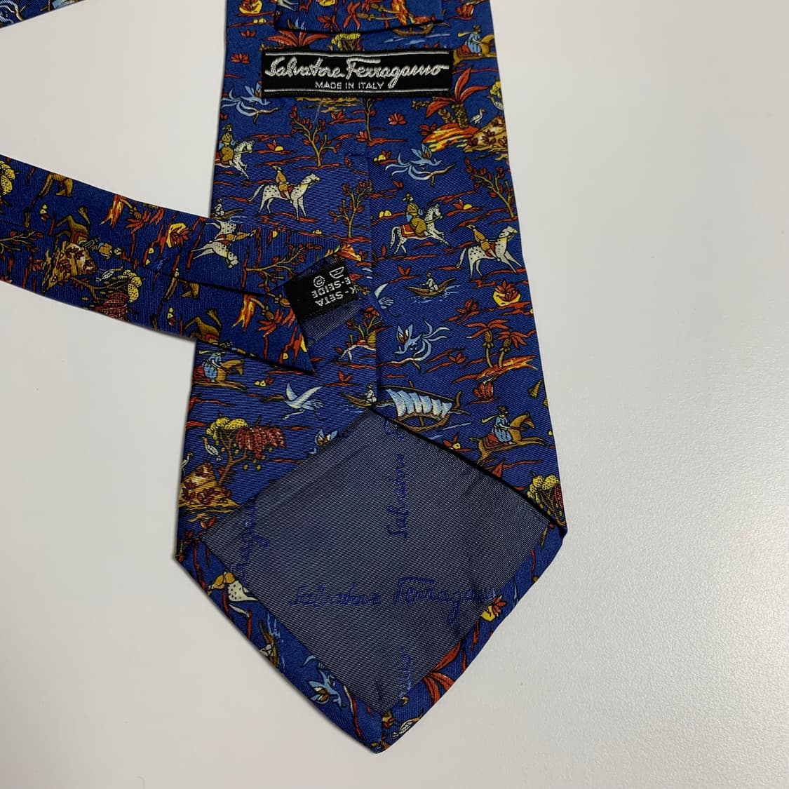 살바토레 페레가모(Ferragamo) 빈티지 명품넥타이 이태리 100실크 상품이미지6