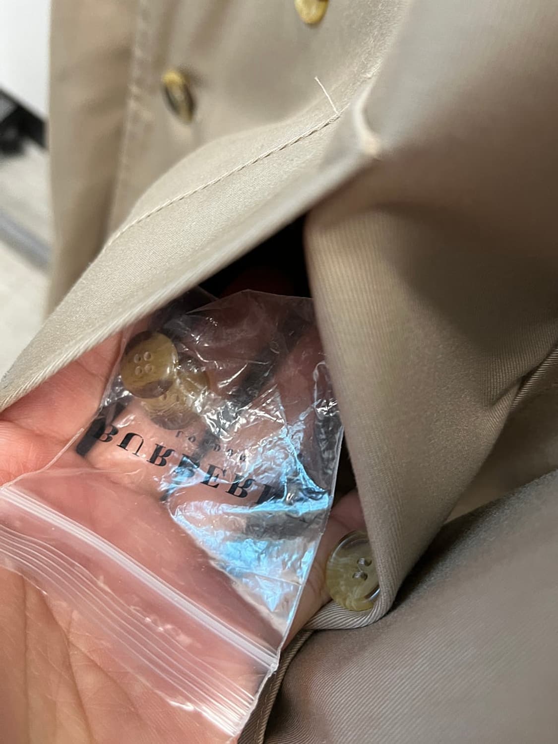 105) 버버리 런던 개버딘 내피 트렌치코트  상품이미지7