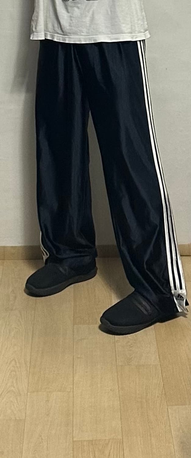아디다스 사이드버튼 트랙팬츠 상품이미지5