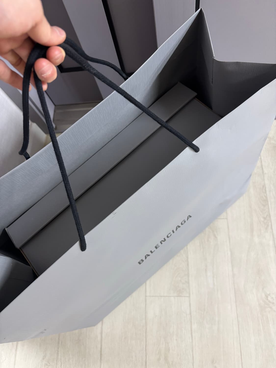 발렌시아가 카고 스니커즈 런웨이 엘로우 42사이즈 상품이미지6