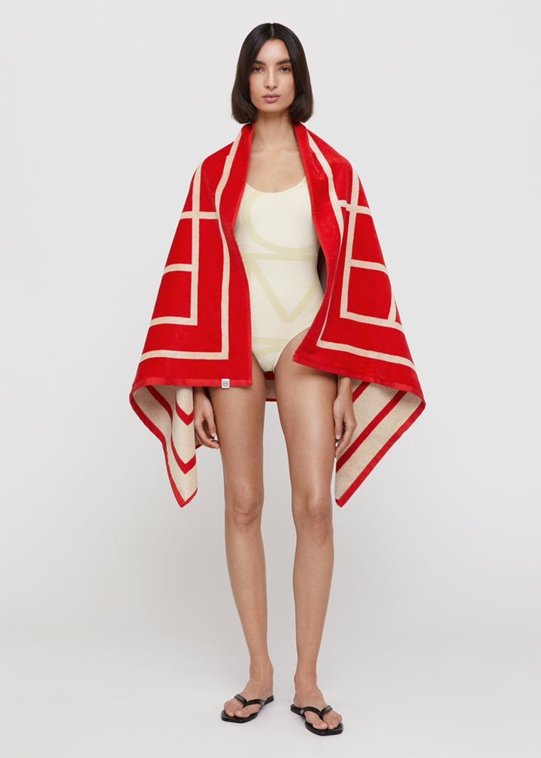 토템 모노그램 자카드 비치타월 (단종) 상품이미지1