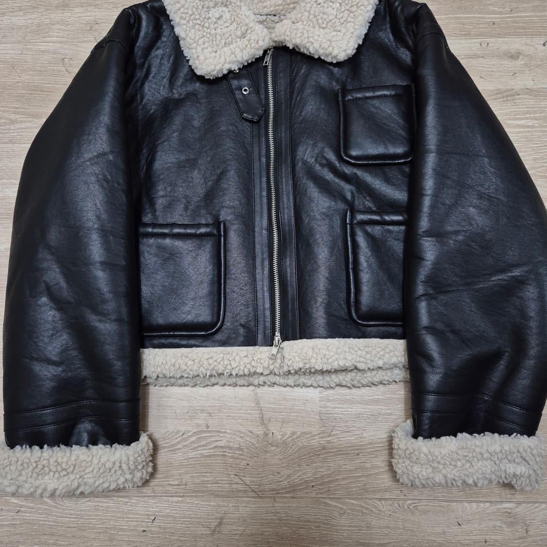 여성 레더 양털 크롭 무스탕 가죽자켓 FREE 상품이미지3