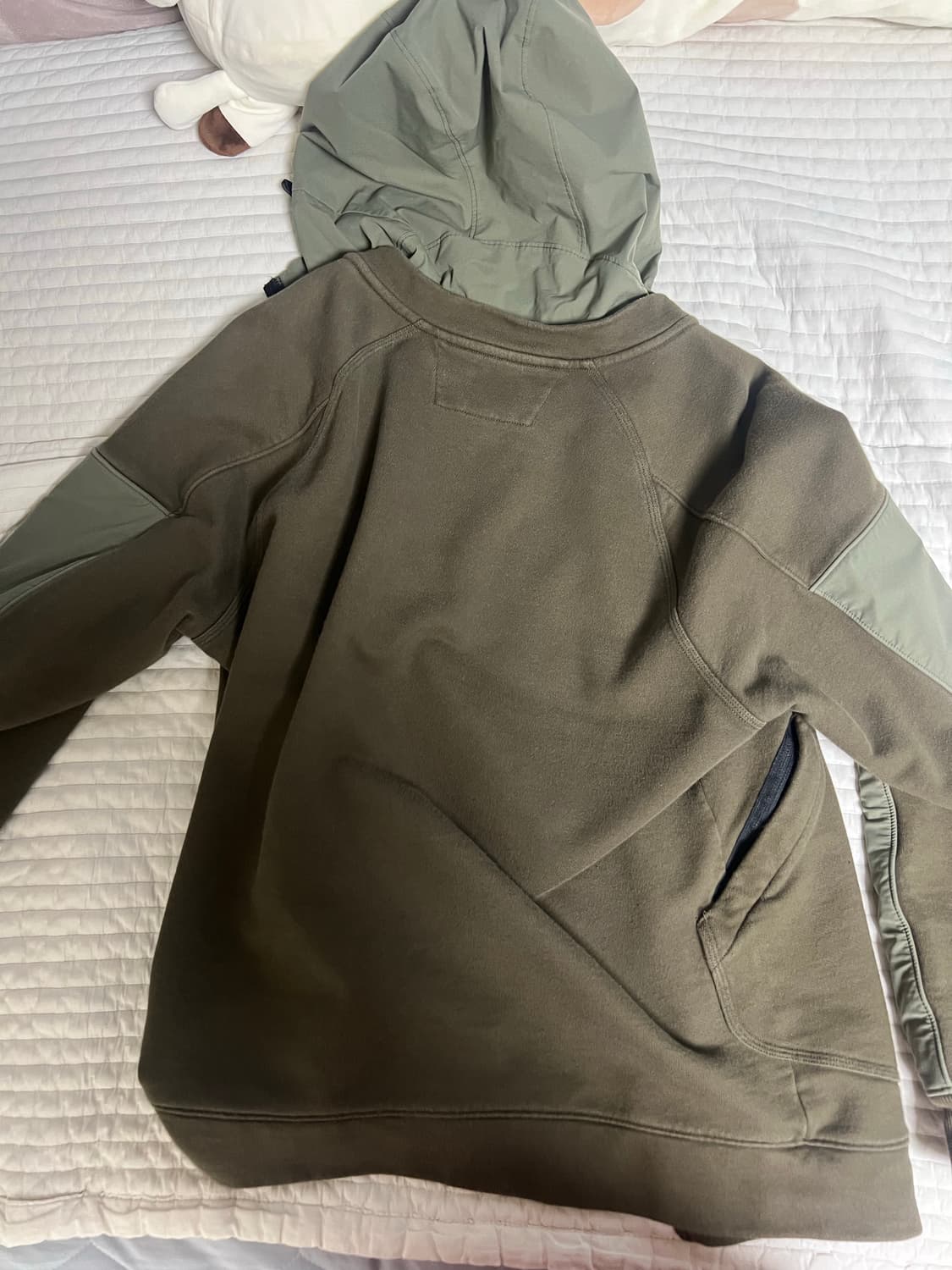 Cp컴퍼니 후드집업 L 상품이미지4