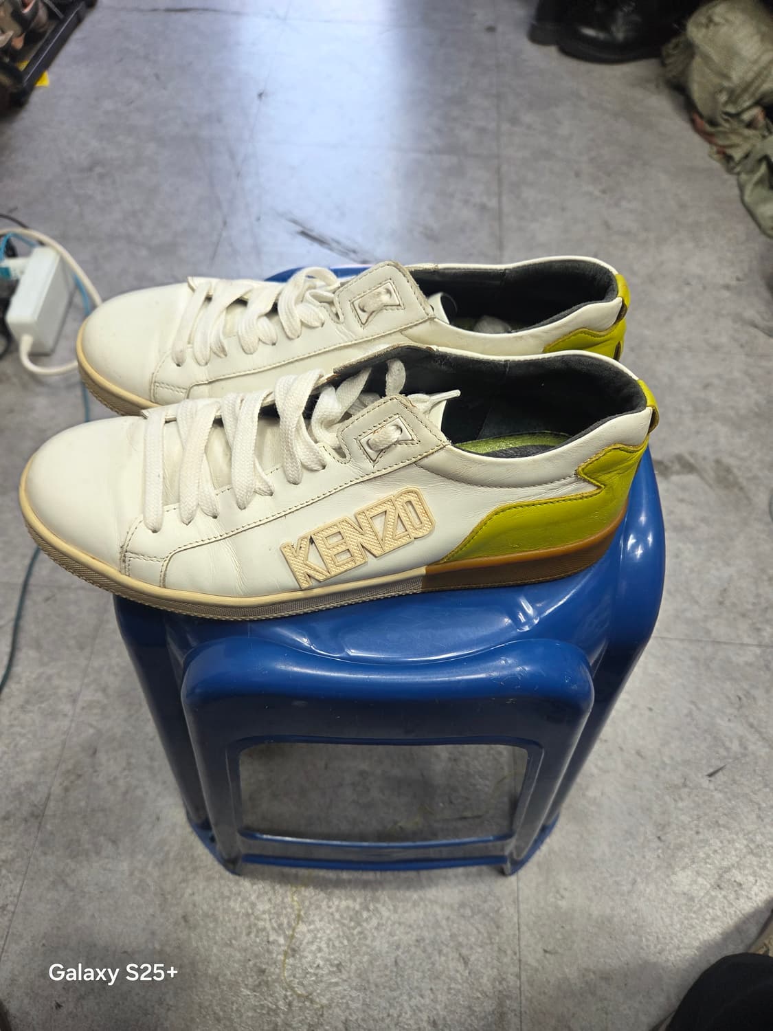 겐조  스니커즈 상품이미지2