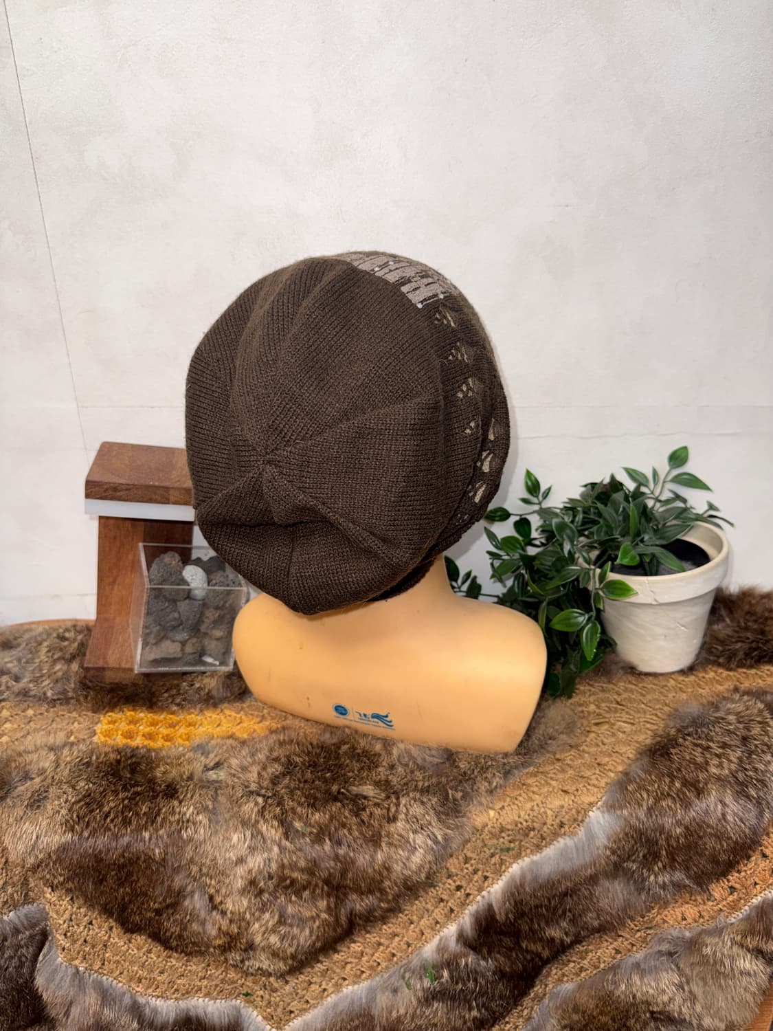 Brown damaged stripe reversible beanie 상품이미지4