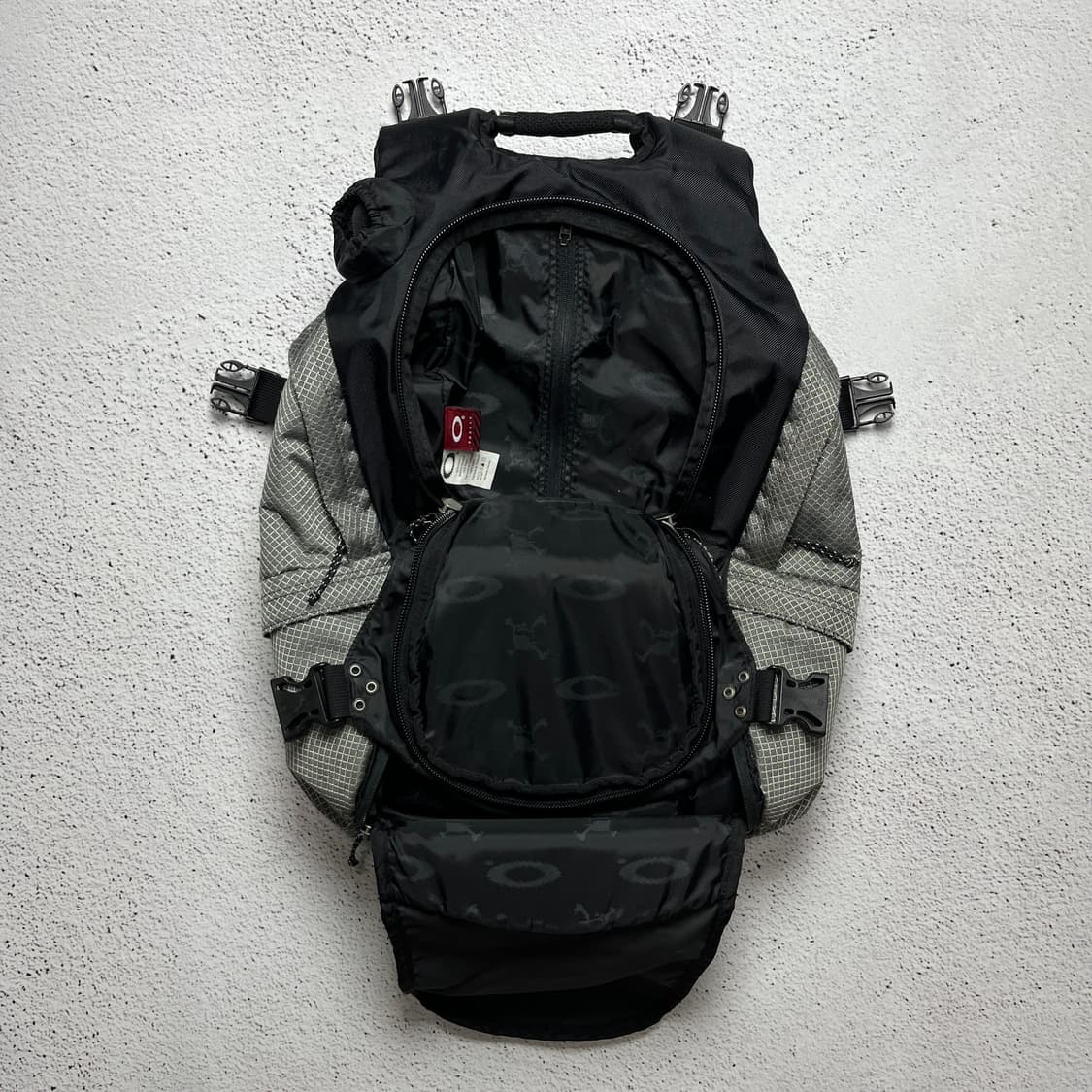 Vintage 00s Oakley Surf Wet/Dry Backpack 상품이미지4