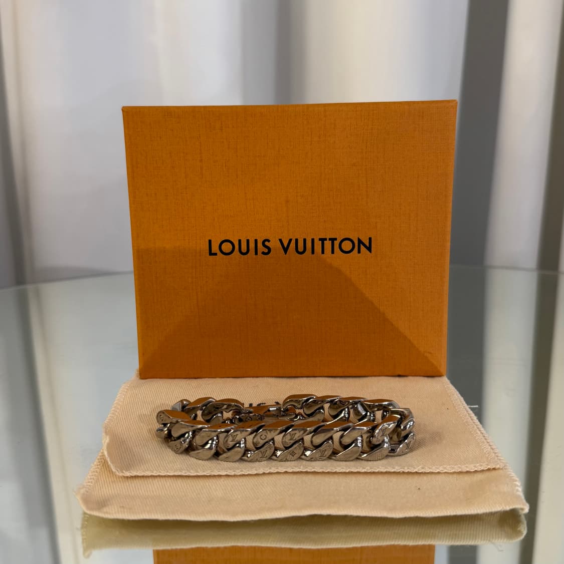 (L) 루이비통 모노그램 체인링크 은장 팔찌 상품이미지1