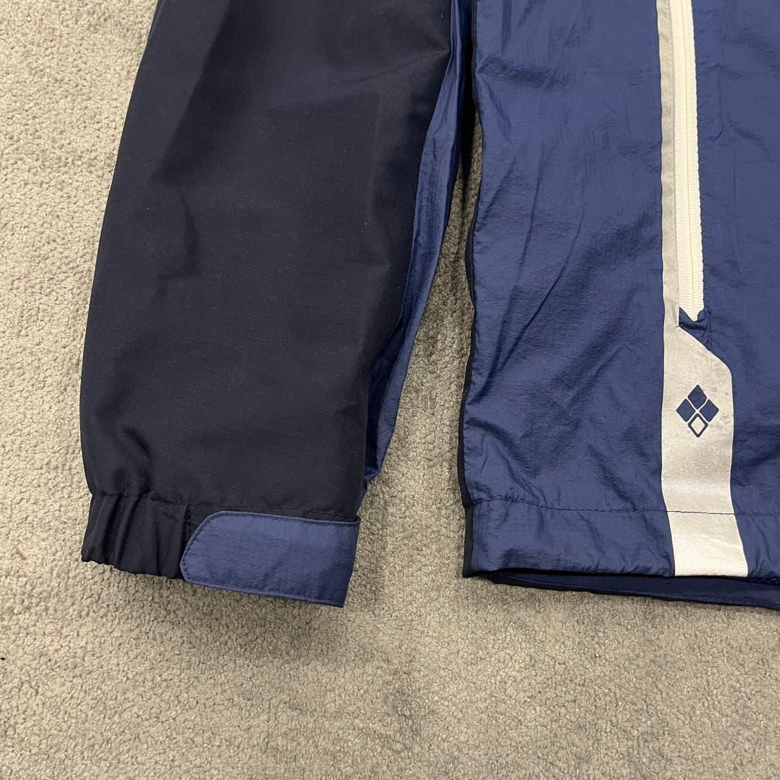 XXL 몽벨 바람막이 자켓 네이비 상품이미지3