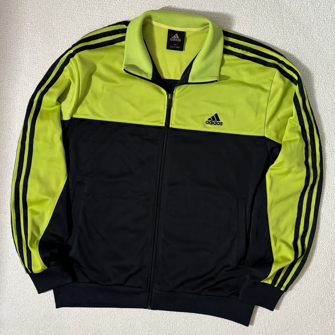 아디다스 블랙 네온 포인트 스몰로고 져지 상품이미지1