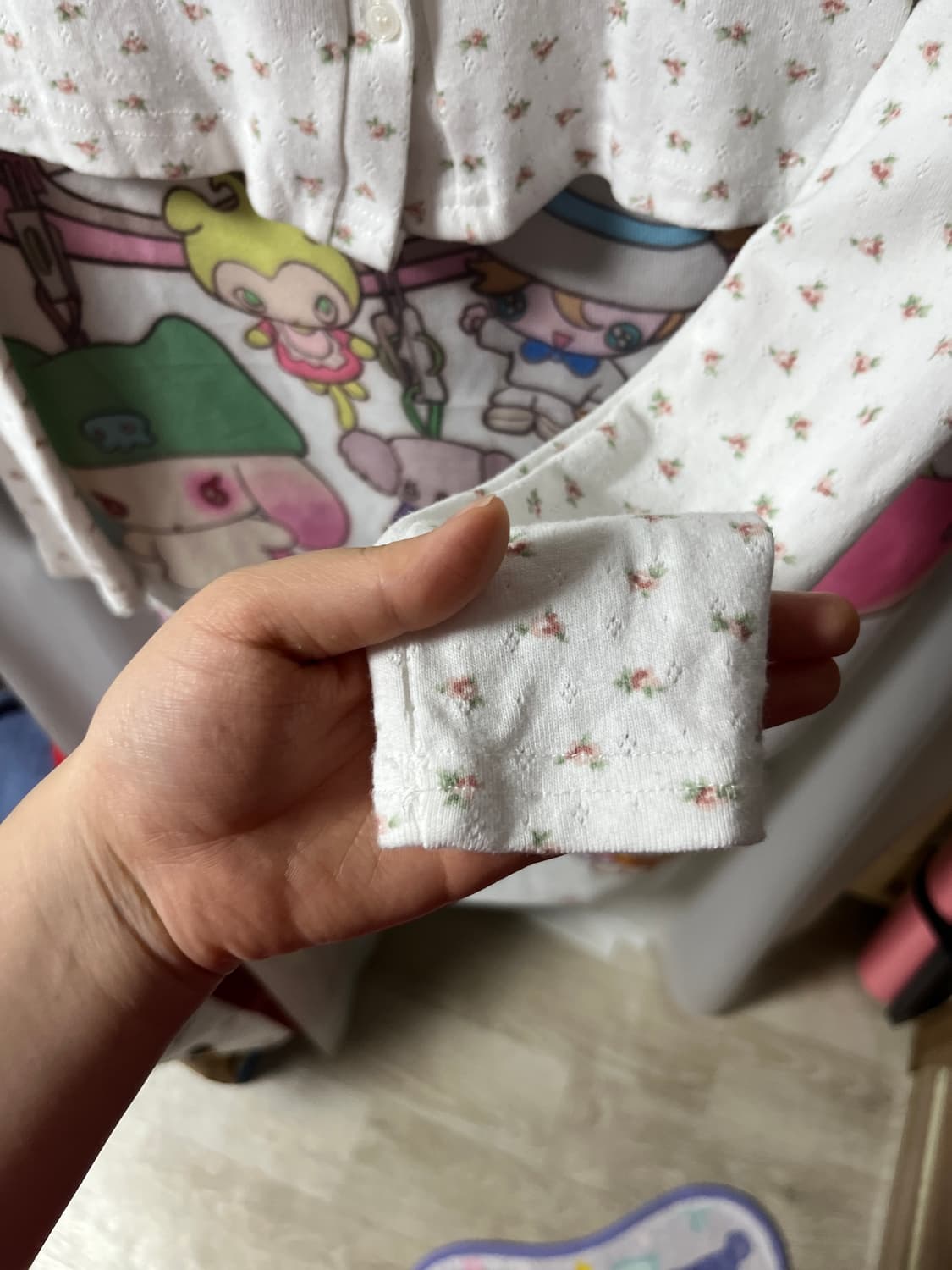 뉴뉴 꽃무늬 가디건 상품이미지6