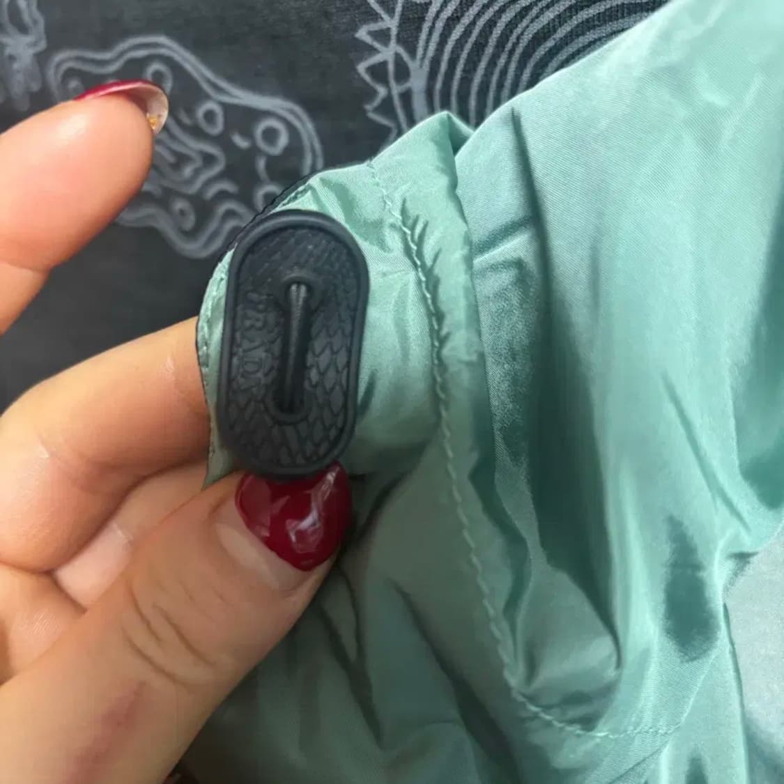 프라다 리버시블 바람막이 48 상품이미지8