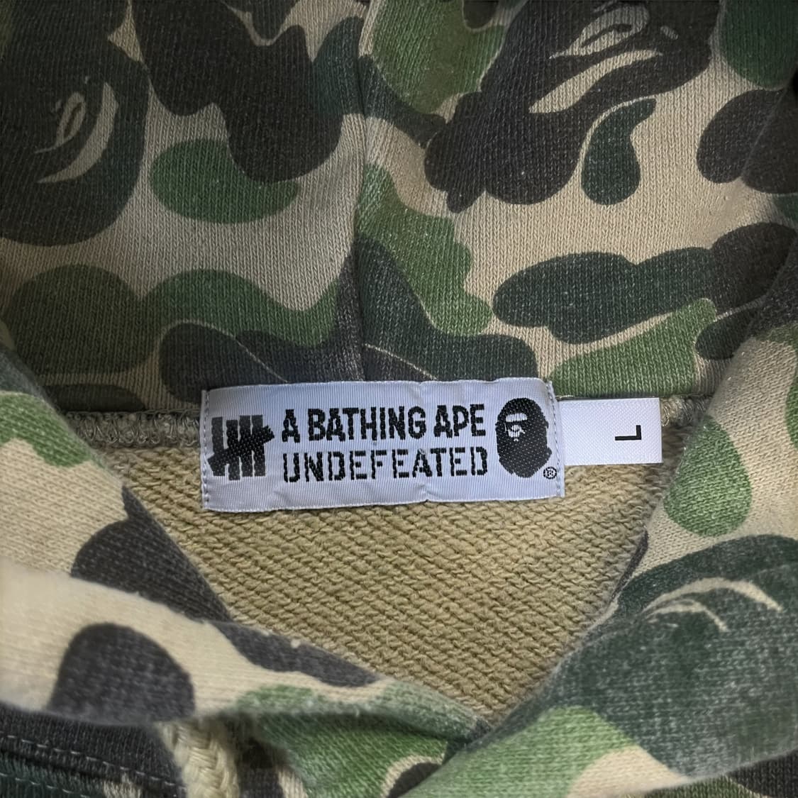 베이프 x 언디핏 ABC 컬리지 풀 오버 카모 후드티 상품이미지5