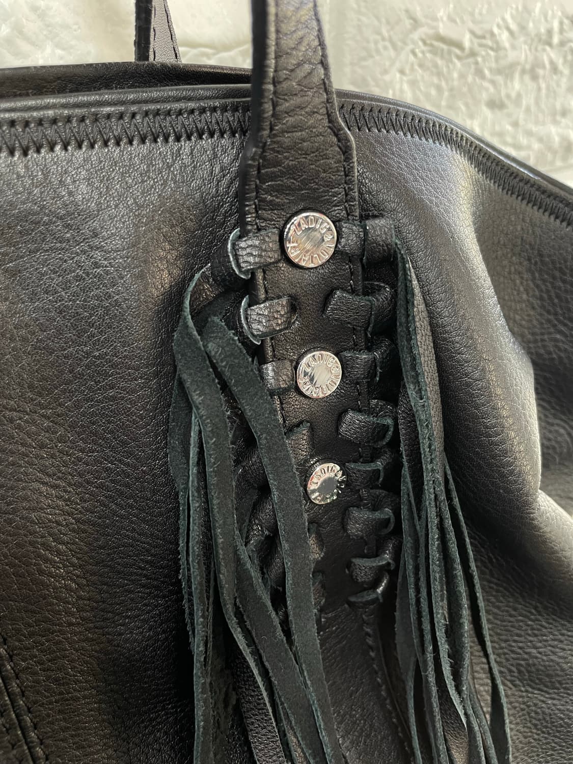 쟈딕앤볼테르 숄더백 상품이미지3