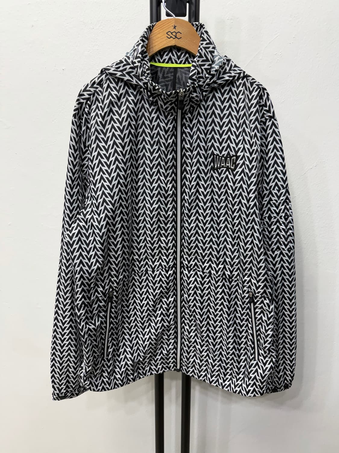 정품) WAAC 왁골프 22ss 남성 후드 바람막이 2(100) 상품이미지1