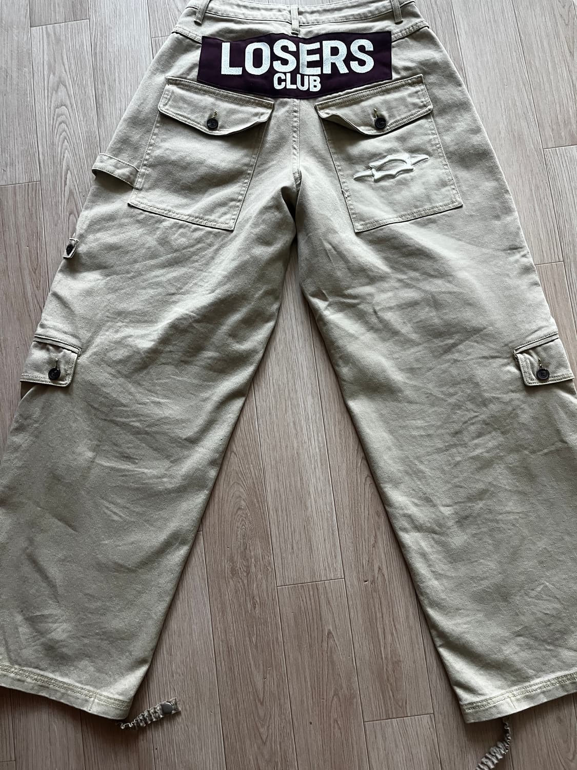 루저스클럽 멀티 카고포켓 와이드 면팬츠 베이지 상품이미지3