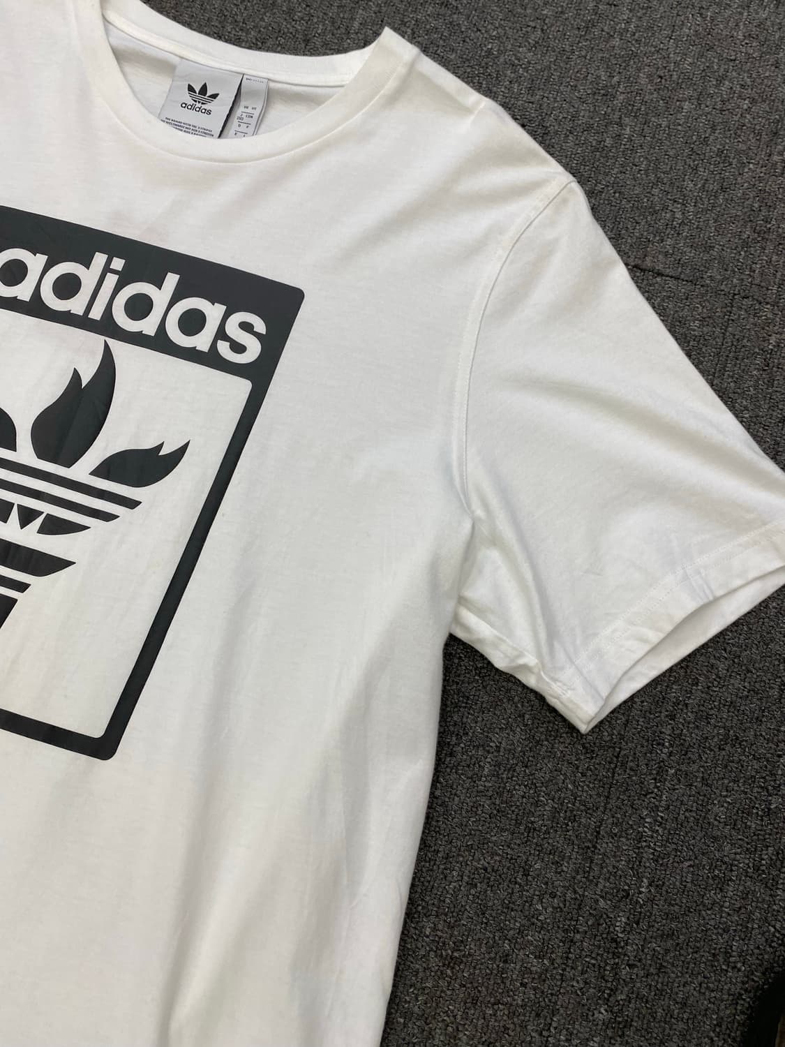 Adidas 아디다스 반팔 티셔츠 상품이미지5