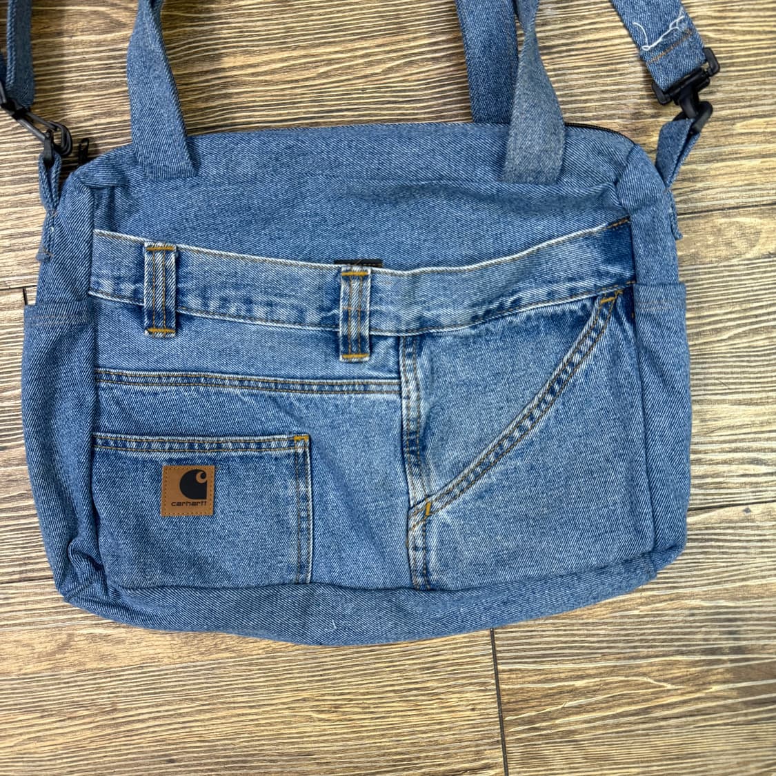 칼하트 리메이크 데님 크로스백 상품이미지2