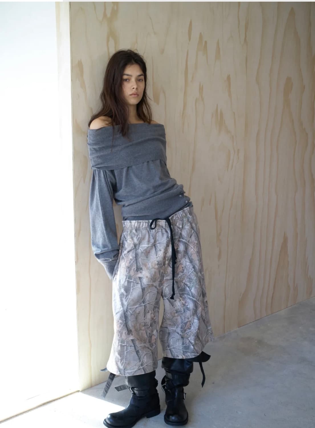 seo 에스이오 오프숄더 니트 탑 RIBBED HEM OFF-SHOULD 상품이미지2