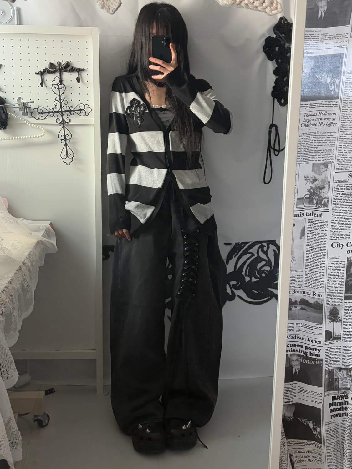 • striped cross-patch cardigan 상품이미지4