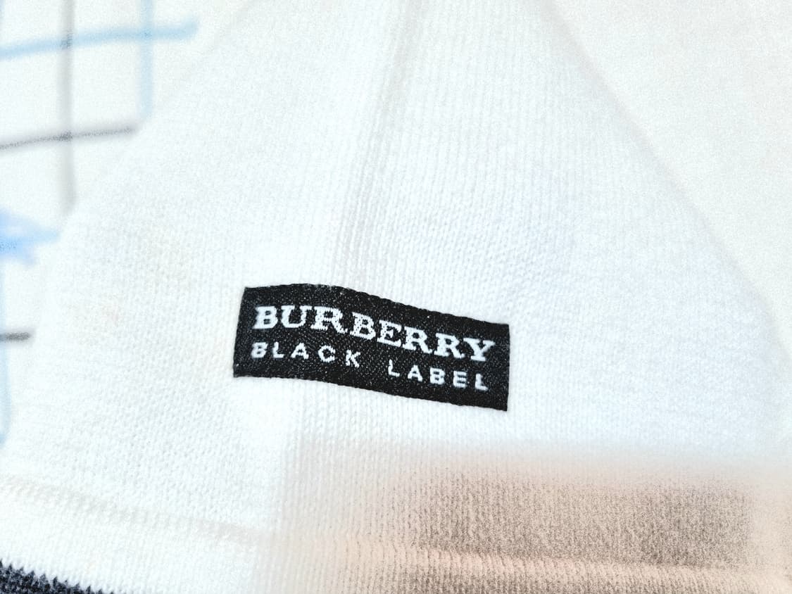 버버리블랙라벨 정품 티셔츠 95사이즈 상품이미지3