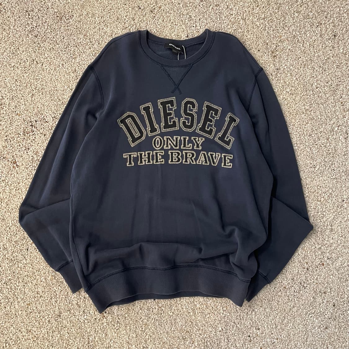 디젤 맨투맨 ⭐️968 상품이미지1