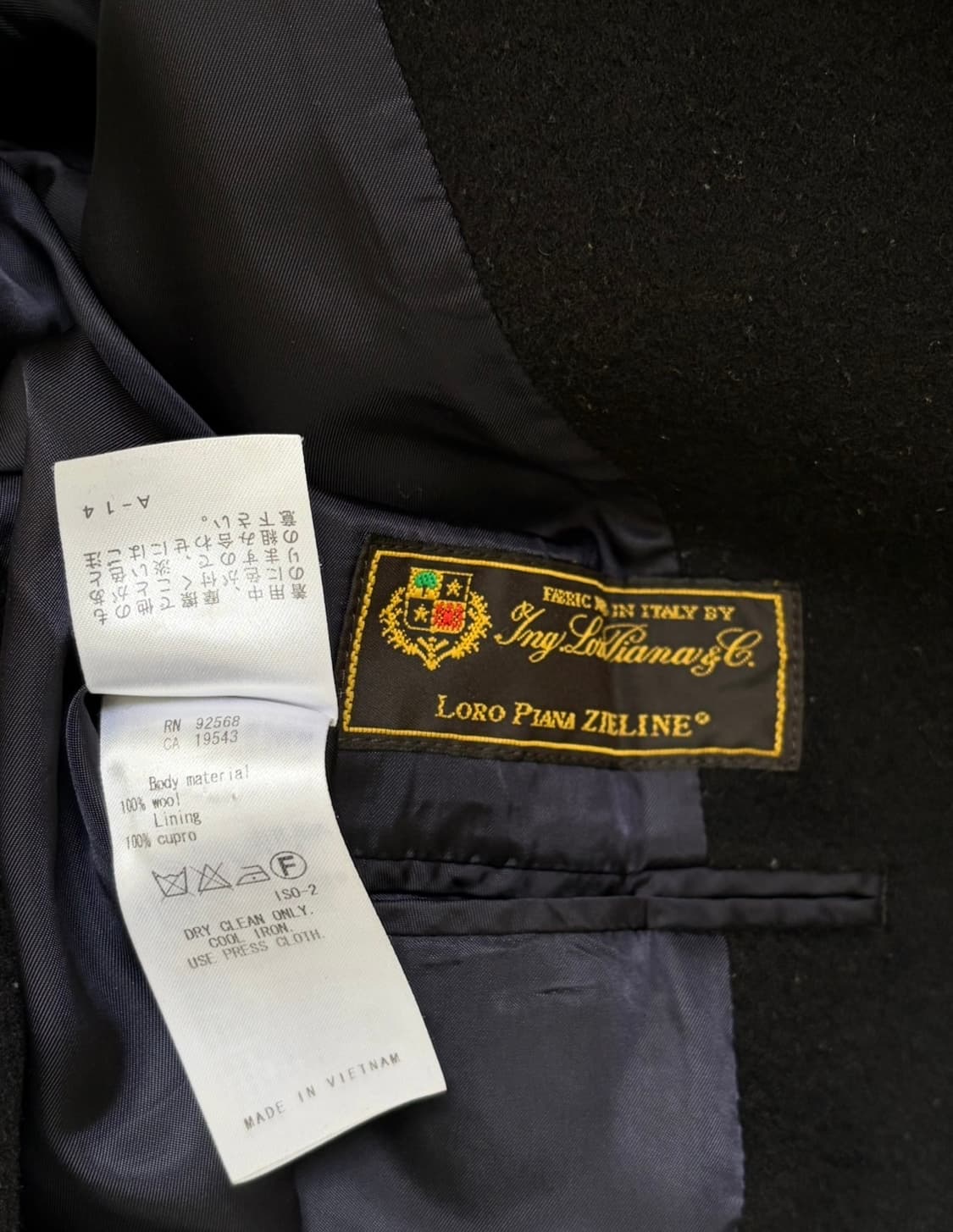 23 로로피아나 헤리티지 블랙 울 코트 상품이미지10