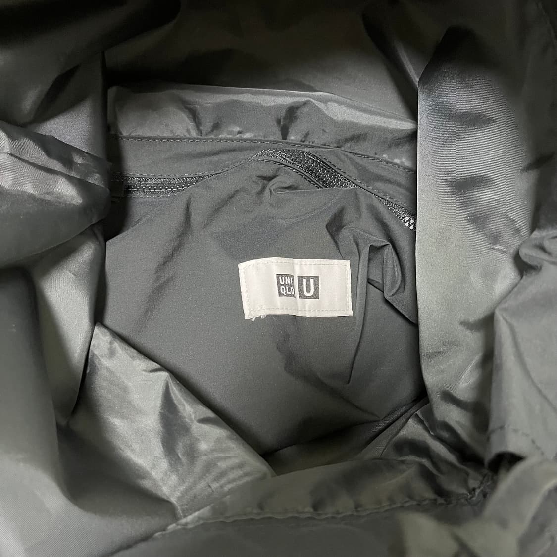 유니클로 U 드로우스트링 숄더백 블랙 유니u 가방 크로스백 상품이미지4