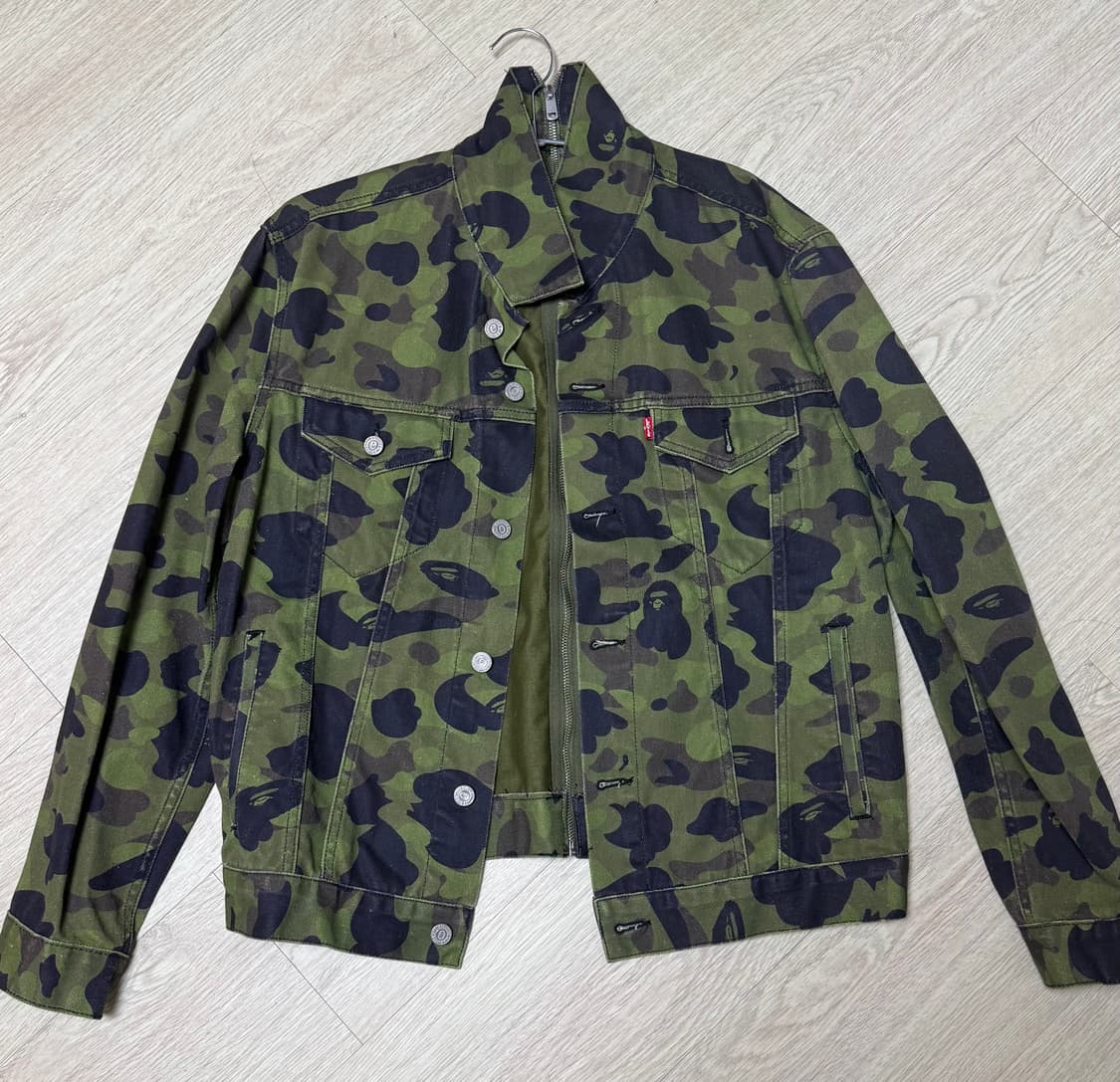 리바이스X베이프 카모 데님 자켓 M사이즈 (희귀매물) 상품이미지1