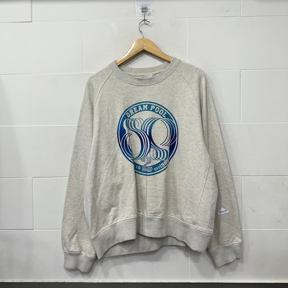 솔리드 옴므 맨투맨 상품이미지1