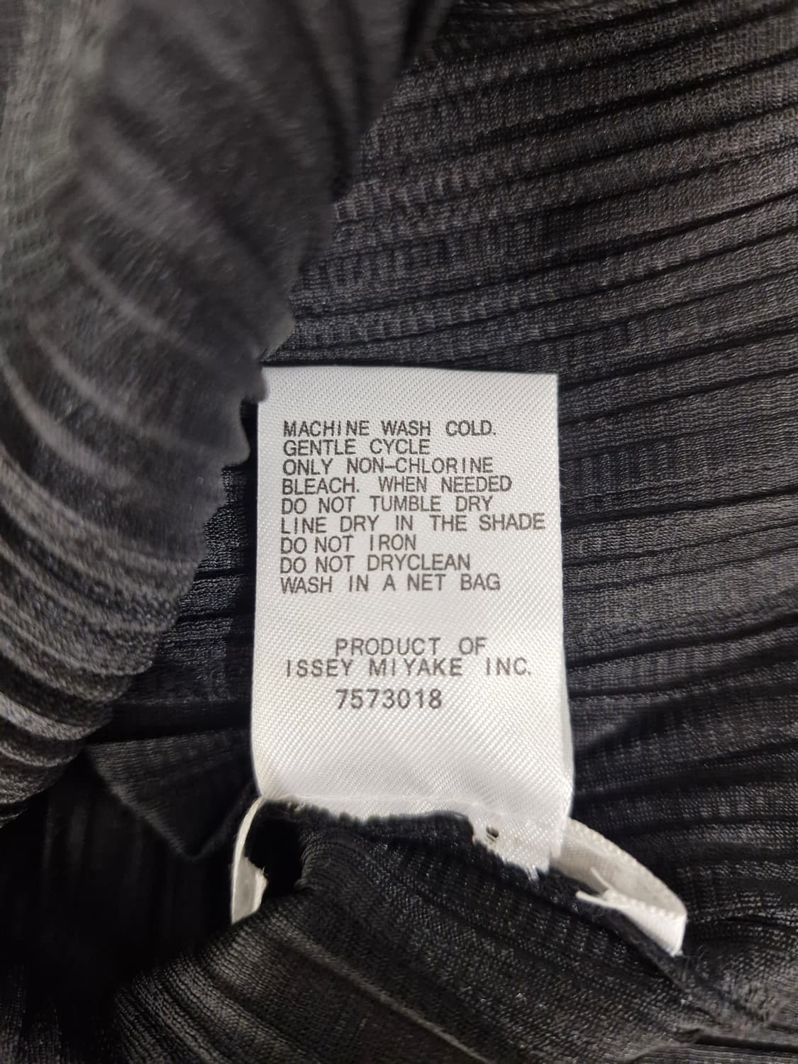 PLEATS PLEASE ISSEY MIYAKE 플리츠 자켓_3사이즈 상품이미지4