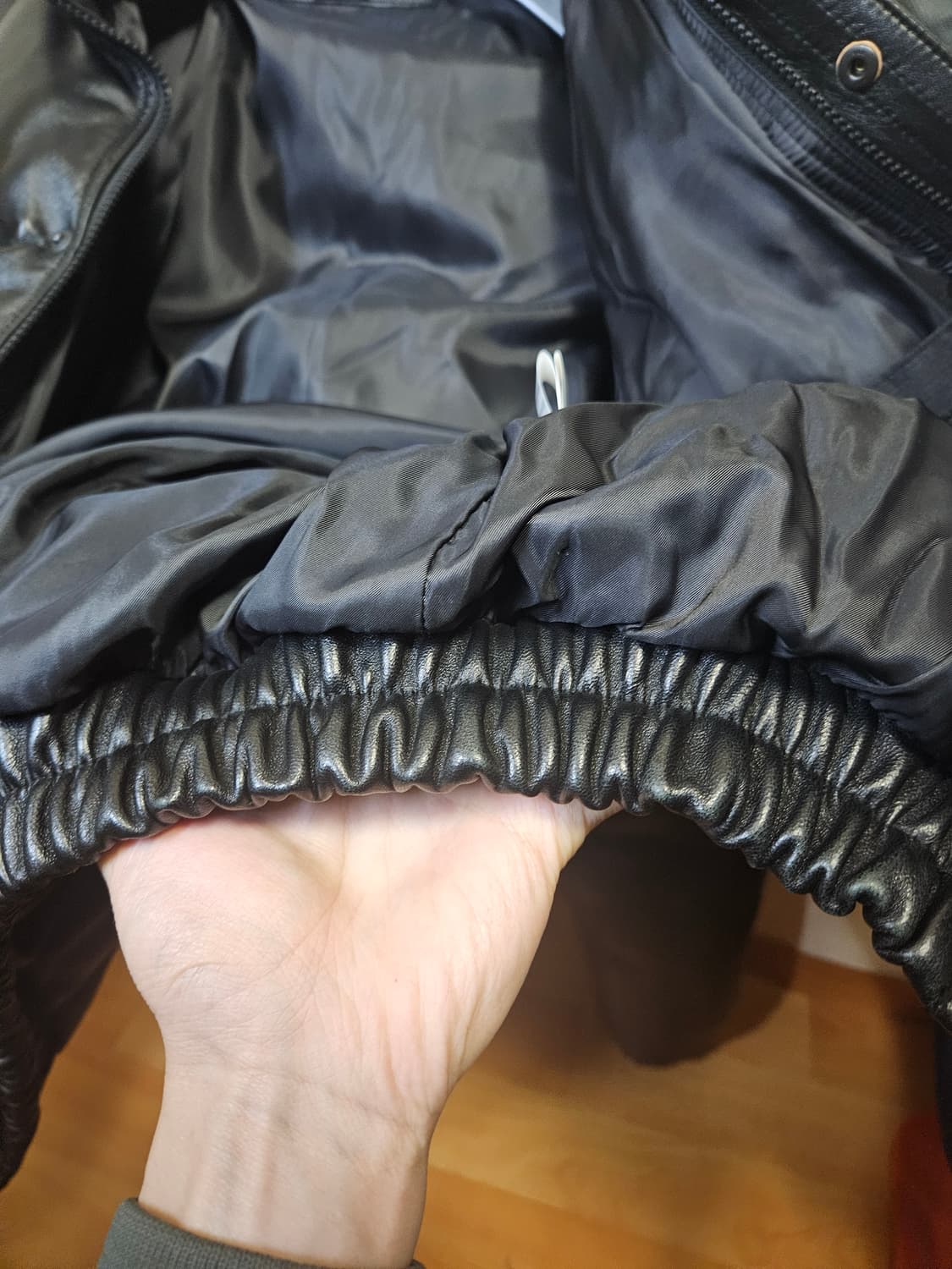 XL) 디아프바인 DV.LOT 696 램스킨 아머 덕다운 패딩 양가죽 상품이미지6